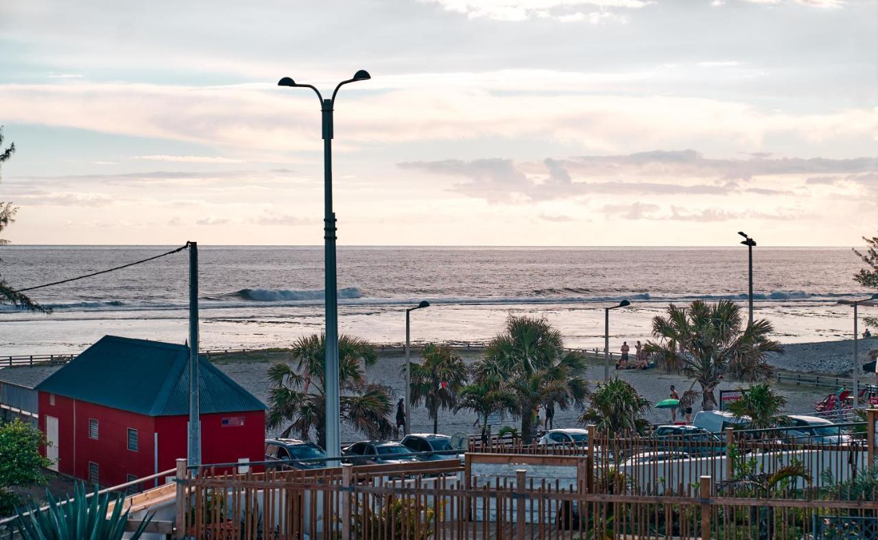 Caz Patio, T2 - 4 Etoiles, Front De Mer Apartment Saint Pierre Luaran gambar
